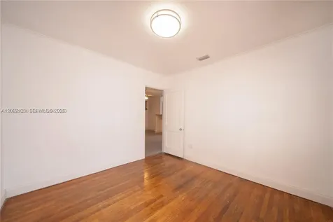 435 SW 33rd Avenue Miami FL 33135