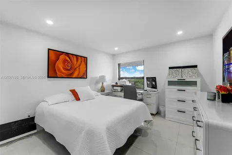 1350 SW 122nd Avenue Miami FL 33184