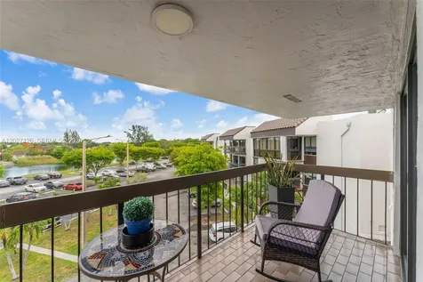 1350 SW 122nd Avenue Miami FL 33184