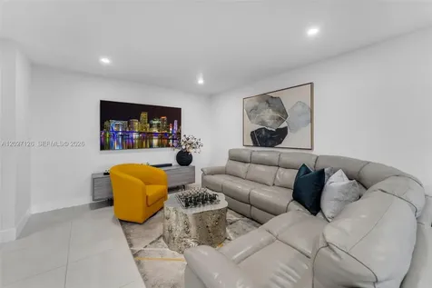 1350 SW 122nd Avenue Miami FL 33184