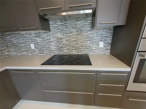 7875 NW 107th Avenue Doral FL 33178