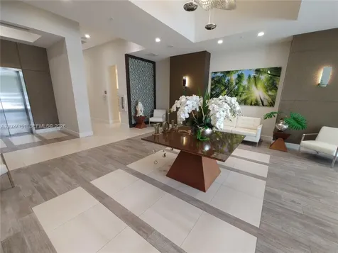 7875 NW 107th Avenue Doral FL 33178