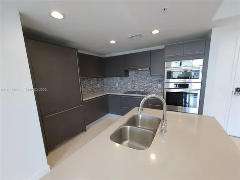 7875 NW 107th Avenue Doral FL 33178