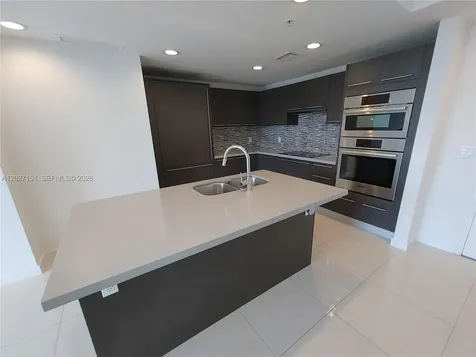 7875 NW 107th Avenue Doral FL 33178