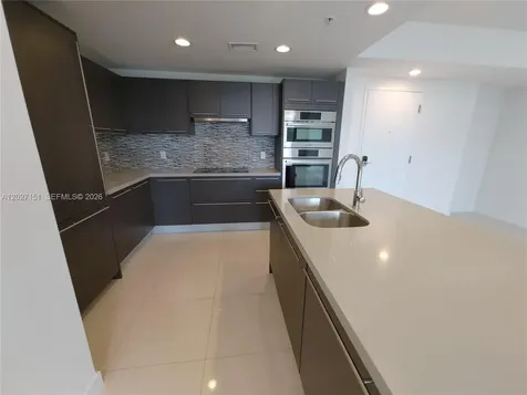 7875 NW 107th Avenue Doral FL 33178