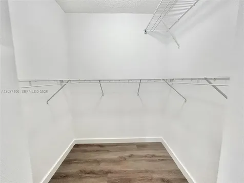 400 W Palm Circle W Pembroke Pines FL 33025