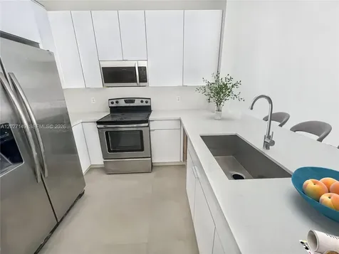 10754 NW 85th Terrace Doral FL 33178