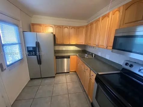 3475 N Country Club Drive Aventura FL 33180