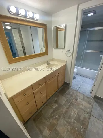 3475 N Country Club Drive Aventura FL 33180