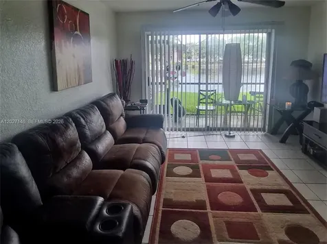 7920 N Colony Circle N Tamarac FL 33321