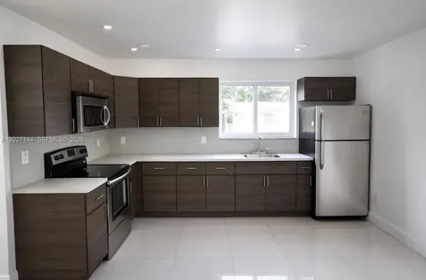 552 NE 61st Street Miami FL 33137