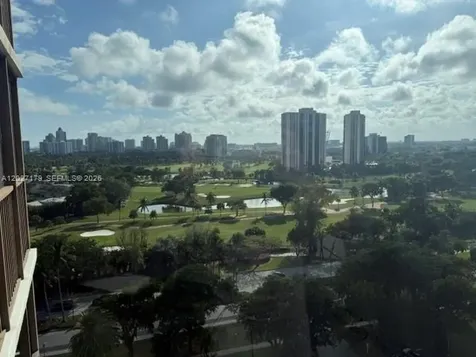 3375 N Country Club Drive Aventura FL 33180