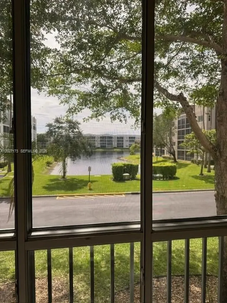 7737 Trent Drive Tamarac FL 33321