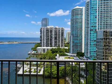 1925 Brickell Avenue Miami FL 33129