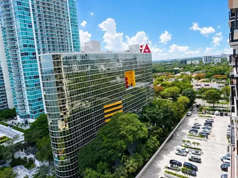 1925 Brickell Avenue Miami FL 33129