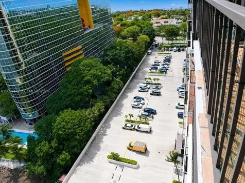 1925 Brickell Avenue Miami FL 33129