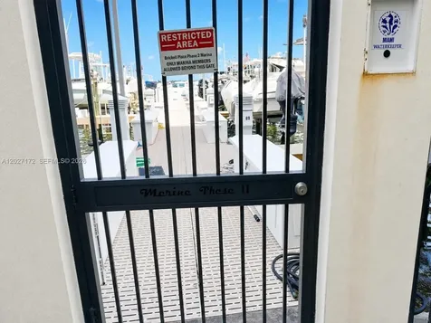 1925 Brickell Avenue Miami FL 33129
