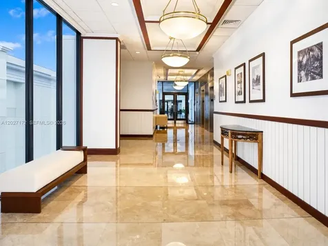 1925 Brickell Avenue Miami FL 33129