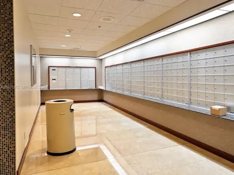 1925 Brickell Avenue Miami FL 33129