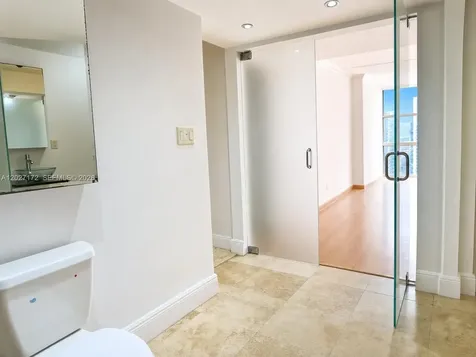 1925 Brickell Avenue Miami FL 33129