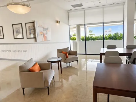 1925 Brickell Avenue Miami FL 33129
