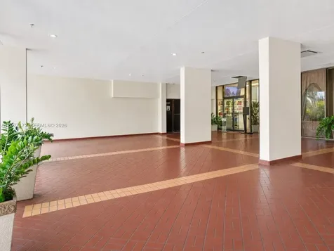 1925 Brickell Avenue Miami FL 33129
