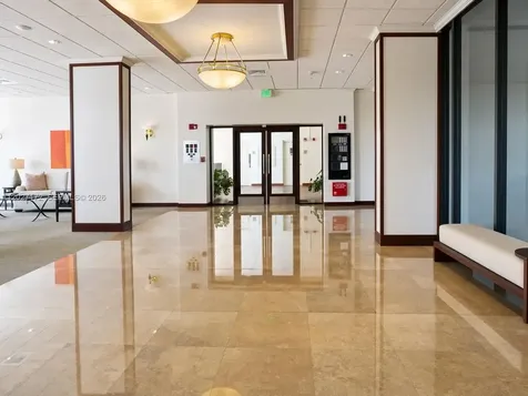 1925 Brickell Avenue Miami FL 33129