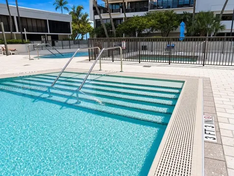 1925 Brickell Avenue Miami FL 33129
