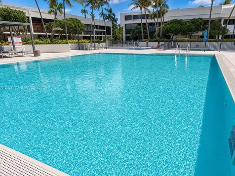 1925 Brickell Avenue Miami FL 33129