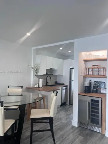 2910 Point East Drive Aventura FL 33160
