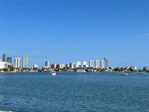 2910 Point East Drive Aventura FL 33160