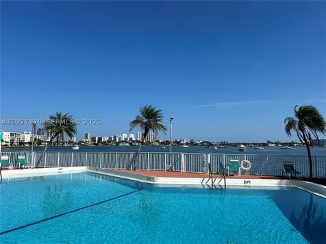 2910 Point East Drive Aventura FL 33160