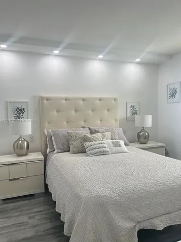 2910 Point East Drive Aventura FL 33160