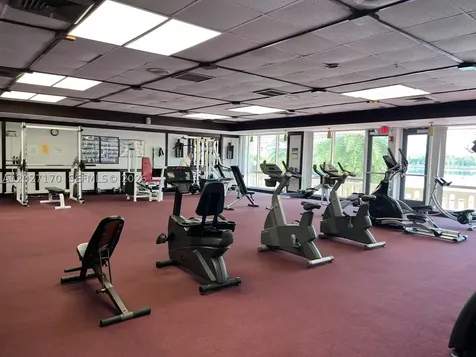 2910 Point East Drive Aventura FL 33160