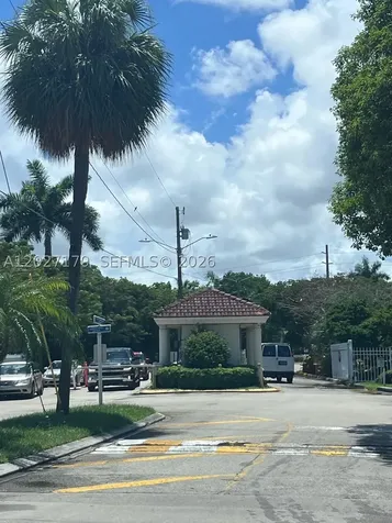 2910 Point East Drive Aventura FL 33160