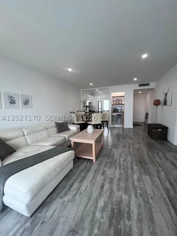 2910 Point East Drive Aventura FL 33160