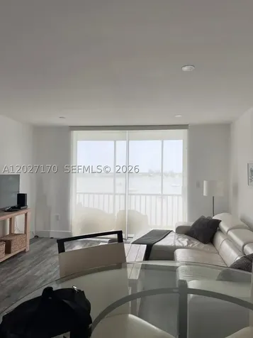 2910 Point East Drive Aventura FL 33160