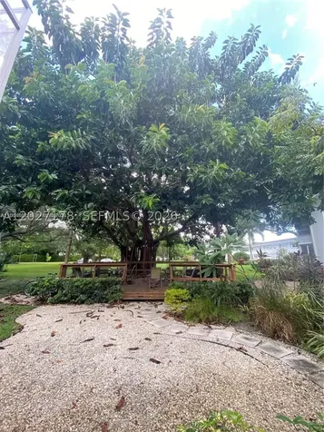 111 Tilford F Deerfield Beach FL 33442
