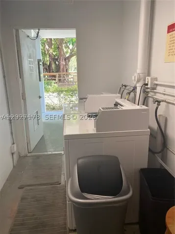 111 Tilford F Deerfield Beach FL 33442