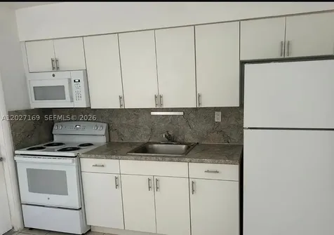 1923 SW 99th Terrace Miramar FL 33025