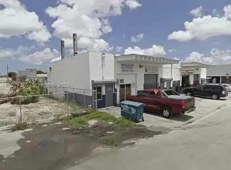 3805 NW 35th Avenue Miami FL 33142