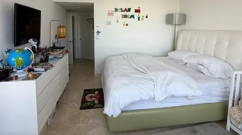 2000 Island Boulevard Aventura FL 33160