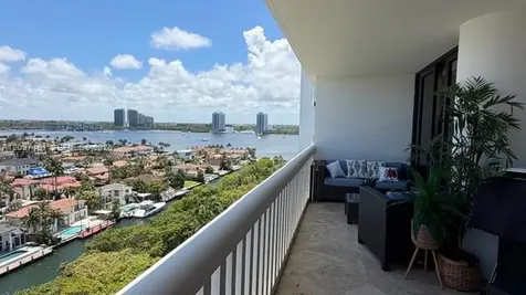 2000 Island Boulevard Aventura FL 33160