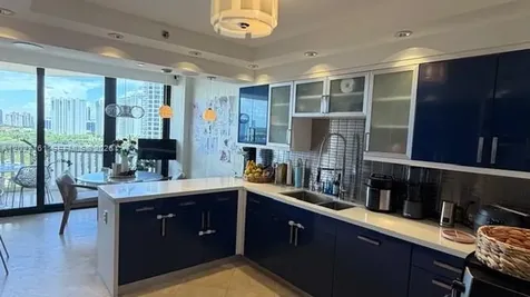 2000 Island Boulevard Aventura FL 33160