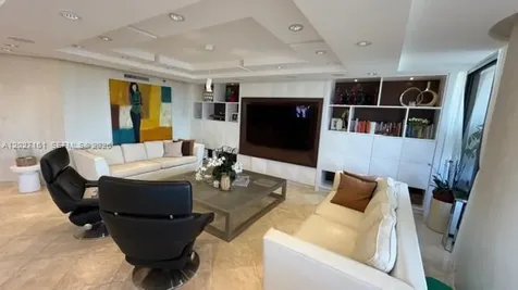 2000 Island Boulevard Aventura FL 33160
