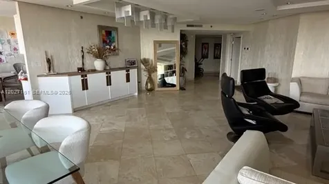 2000 Island Boulevard Aventura FL 33160