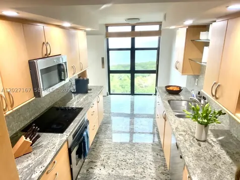 1121 Crandon Boulevard Key Biscayne FL 33149
