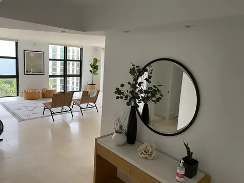 1121 Crandon Boulevard Key Biscayne FL 33149