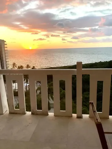 1121 Crandon Boulevard Key Biscayne FL 33149