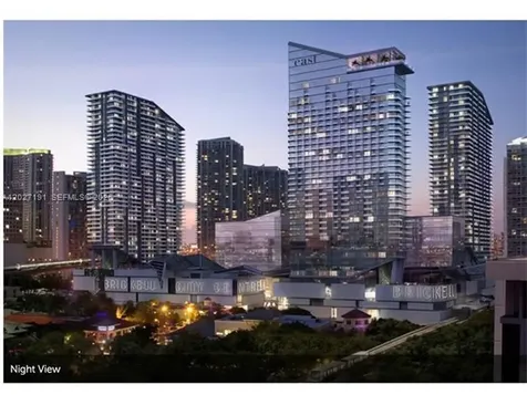 68 SE 6th Street Miami FL 33131